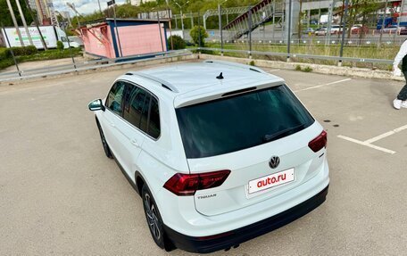 Volkswagen Tiguan II, 2018 год, 2 030 000 рублей, 13 фотография