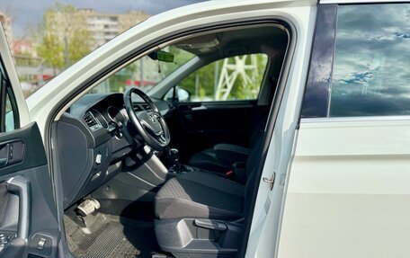 Volkswagen Tiguan II, 2018 год, 2 030 000 рублей, 19 фотография
