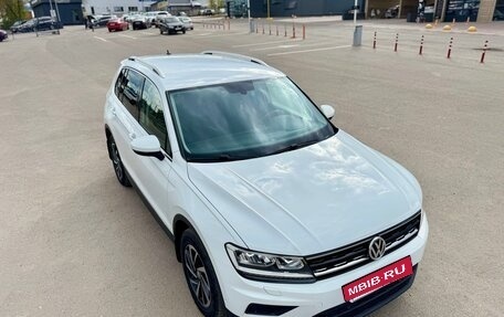 Volkswagen Tiguan II, 2018 год, 2 030 000 рублей, 14 фотография