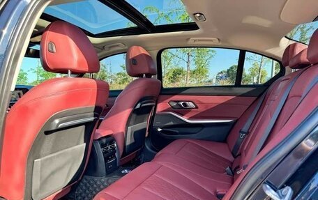BMW 3 серия, 2022 год, 3 030 000 рублей, 6 фотография