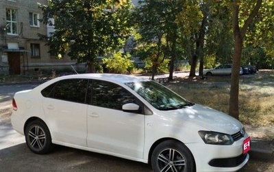 Volkswagen Polo VI (EU Market), 2015 год, 740 000 рублей, 1 фотография