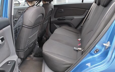 KIA Rio II, 2010 год, 700 000 рублей, 18 фотография