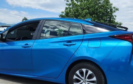 Toyota Prius IV XW50, 2022 год, 2 490 000 рублей, 9 фотография