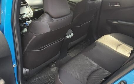 Toyota Prius IV XW50, 2022 год, 2 490 000 рублей, 10 фотография