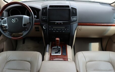 Toyota Land Cruiser 200, 2013 год, 4 320 000 рублей, 13 фотография