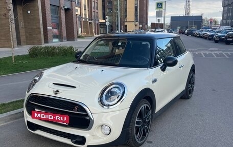 MINI Hatch, 2019 год, 2 490 000 рублей, 3 фотография