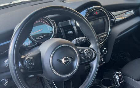 MINI Hatch, 2019 год, 2 490 000 рублей, 10 фотография