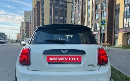 MINI Hatch, 2019 год, 2 490 000 рублей, 8 фотография