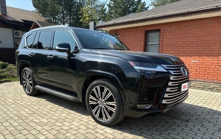 Lexus LX, 2022 год, 16 000 000 рублей, 3 фотография