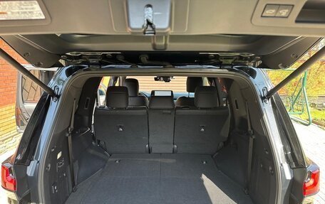 Lexus LX, 2022 год, 16 000 000 рублей, 22 фотография