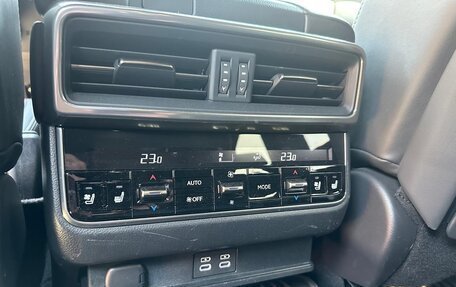 Lexus LX, 2022 год, 16 000 000 рублей, 27 фотография