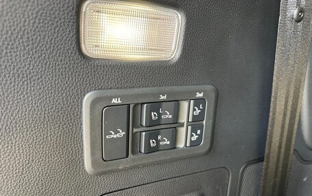 Lexus LX, 2022 год, 16 000 000 рублей, 28 фотография