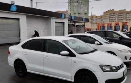 Volkswagen Polo VI (EU Market), 2015 год, 740 000 рублей, 3 фотография