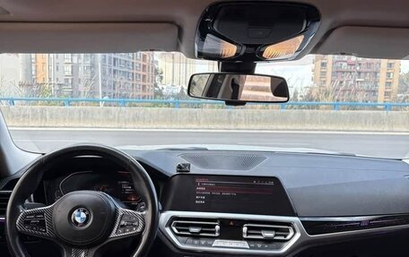 BMW 3 серия, 2021 год, 2 630 000 рублей, 8 фотография