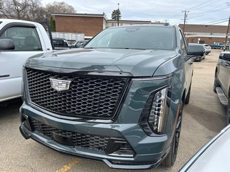 Cadillac Escalade V, 2025 год, 33 000 000 рублей, 1 фотография