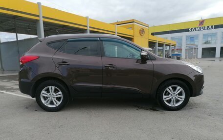 Hyundai ix35 I рестайлинг, 2013 год, 1 330 000 рублей, 4 фотография