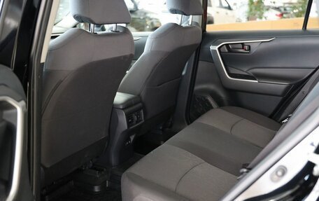 Toyota RAV4, 2021 год, 3 300 000 рублей, 14 фотография