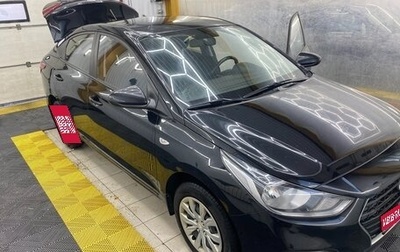 Hyundai Solaris II рестайлинг, 2017 год, 1 100 000 рублей, 1 фотография