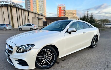 Mercedes-Benz E-Класс, 2019 год, 5 000 000 рублей, 1 фотография