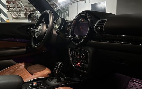MINI Clubman, 2021 год, 2 600 000 рублей, 9 фотография