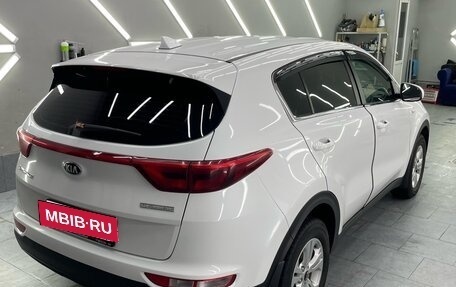 KIA Sportage IV рестайлинг, 2018 год, 1 670 000 рублей, 10 фотография