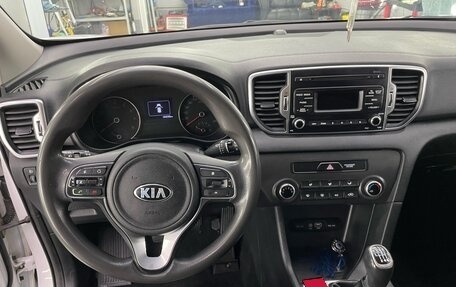 KIA Sportage IV рестайлинг, 2018 год, 1 670 000 рублей, 4 фотография