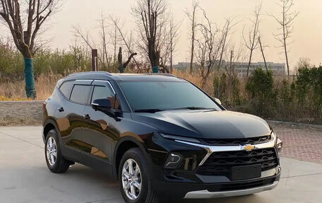 Chevrolet TrailBlazer, 2022 год, 1 690 013 рублей, 3 фотография