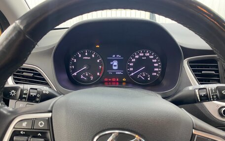 Hyundai Solaris II рестайлинг, 2017 год, 1 100 000 рублей, 8 фотография