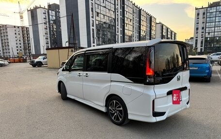 Honda Stepwgn IV, 2020 год, 2 987 000 рублей, 2 фотография