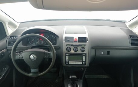 Volkswagen Touran III, 2007 год, 610 000 рублей, 17 фотография