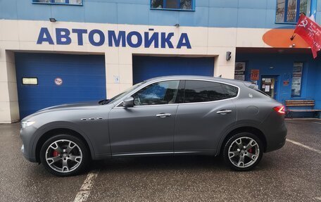 Maserati Levante I, 2018 год, 4 370 000 рублей, 4 фотография