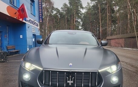 Maserati Levante I, 2018 год, 4 370 000 рублей, 2 фотография