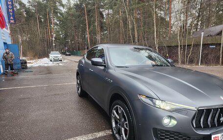 Maserati Levante I, 2018 год, 4 370 000 рублей, 8 фотография