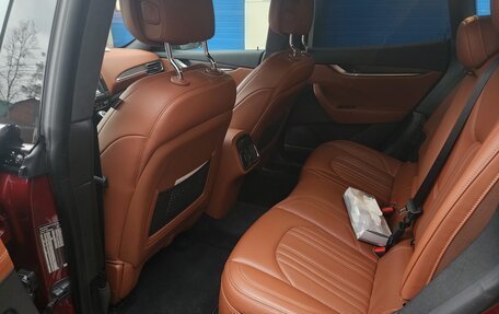 Maserati Levante I, 2018 год, 4 370 000 рублей, 14 фотография