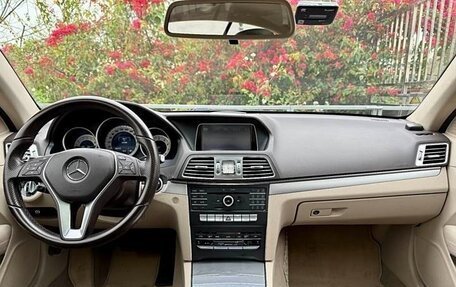 Mercedes-Benz E-Класс, 2015 год, 2 468 000 рублей, 7 фотография