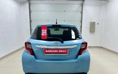 Toyota Vitz, 2016 год, 895 000 рублей, 5 фотография