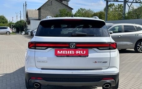 Changan CS35 Plus, 2024 год, 2 099 900 рублей, 4 фотография