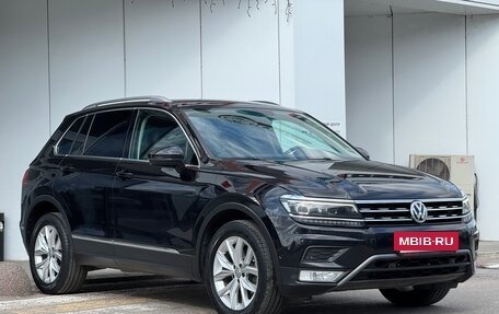 Volkswagen Tiguan II, 2017 год, 2 716 000 рублей, 5 фотография