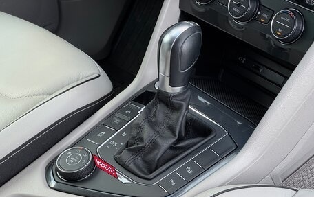 Volkswagen Tiguan II, 2017 год, 2 716 000 рублей, 23 фотография