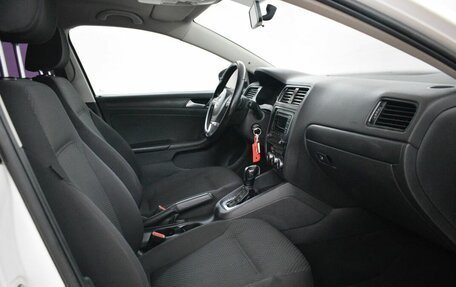 Volkswagen Jetta VI, 2013 год, 800 000 рублей, 9 фотография