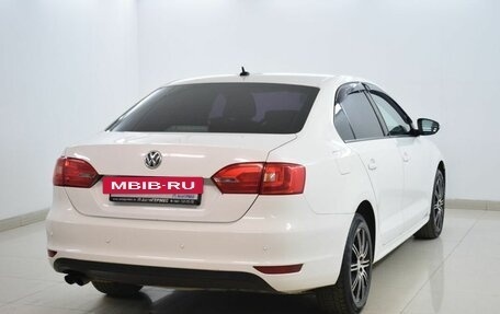 Volkswagen Jetta VI, 2013 год, 800 000 рублей, 4 фотография