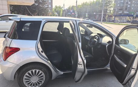 Toyota Ist II, 2003 год, 550 000 рублей, 5 фотография