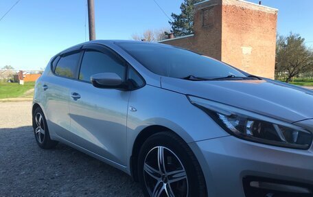 KIA cee'd III, 2015 год, 1 320 000 рублей, 2 фотография
