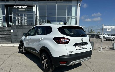 Renault Kaptur I рестайлинг, 2020 год, 1 900 000 рублей, 7 фотография
