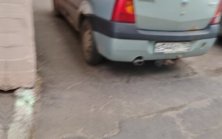 Renault Logan I, 2006 год, 145 000 рублей, 3 фотография