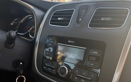 Renault Logan II, 2019 год, 1 050 000 рублей, 8 фотография