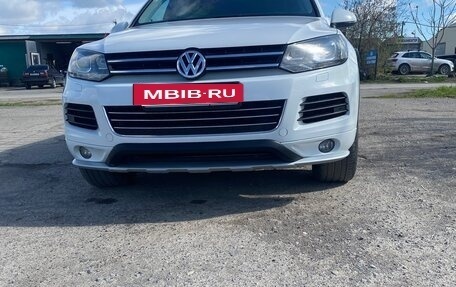Volkswagen Touareg III, 2014 год, 2 450 000 рублей, 2 фотография
