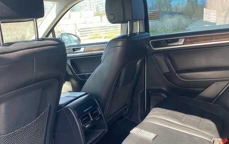 Volkswagen Touareg III, 2014 год, 2 450 000 рублей, 13 фотография