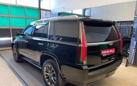 Cadillac Escalade IV, 2018 год, 5 100 000 рублей, 4 фотография