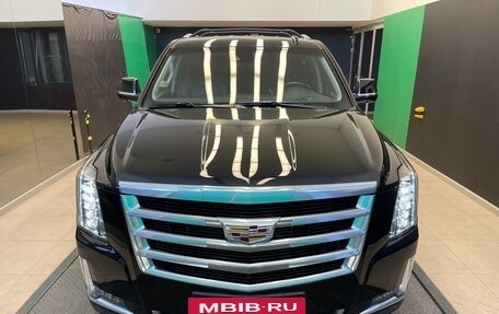 Cadillac Escalade IV, 2018 год, 5 100 000 рублей, 2 фотография